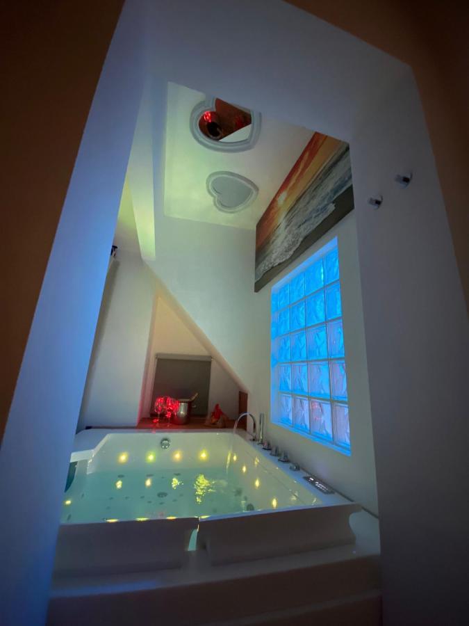 Visavi' Luxury Room Torre A Mare Eksteriør bilde