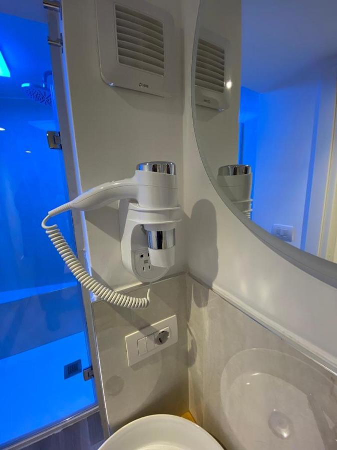 Visavi' Luxury Room Torre A Mare Eksteriør bilde