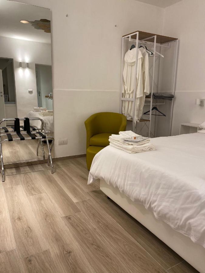 Visavi' Luxury Room Torre A Mare Eksteriør bilde